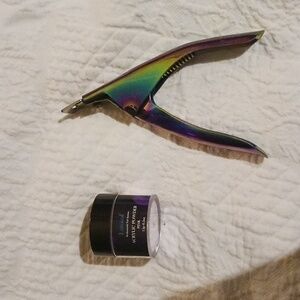 Acrylic powder and rainbow acrylic nail cutter